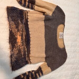 Italian Beige and Gray Crewneck Sweater